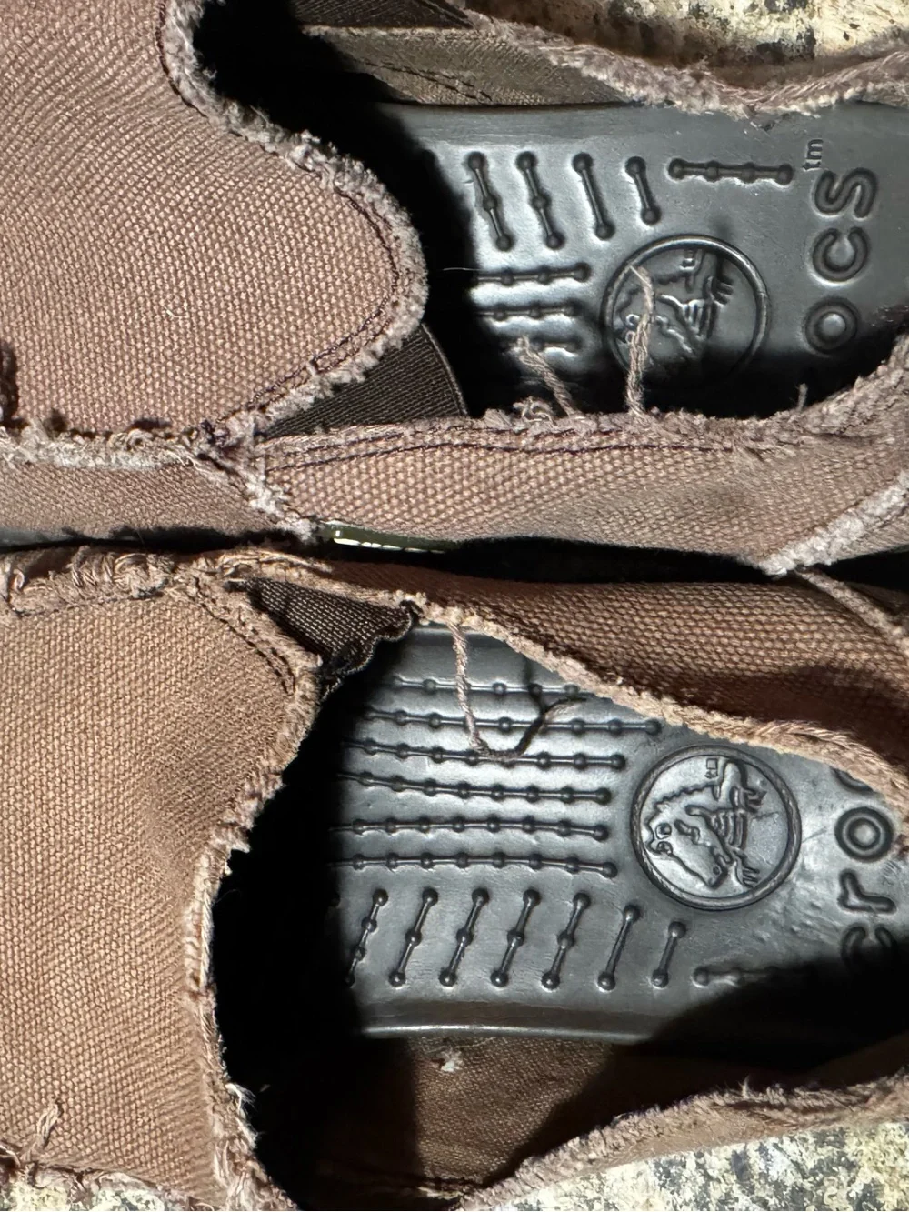 Crocs Santa Cruz Men’s Size 9 Brown Loafers Frayed Canvas Slip-On Shoes Boat